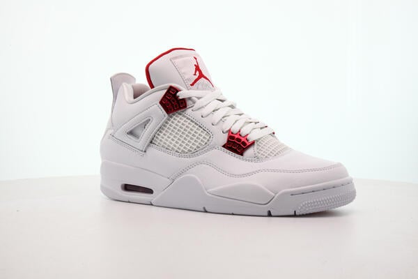 University red jordan clearance 4